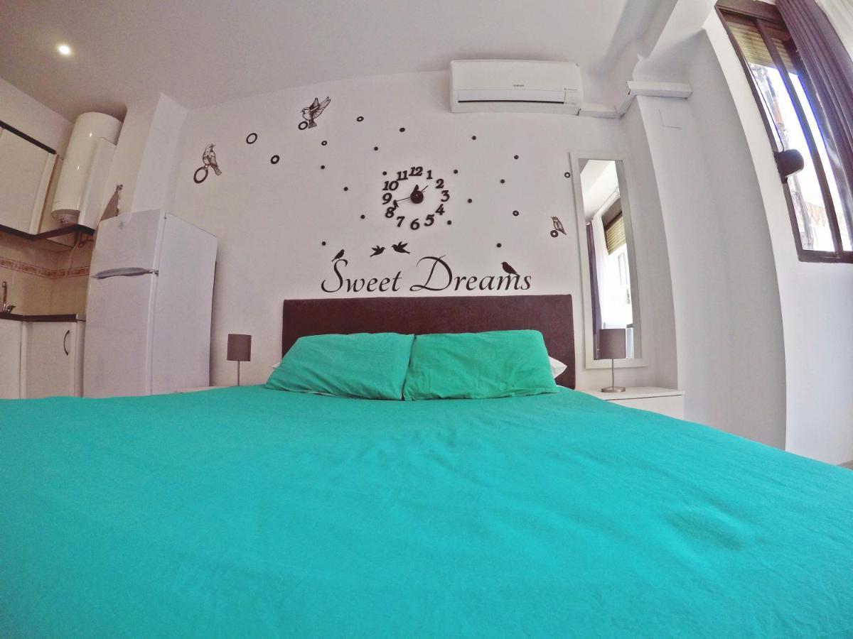 Mesonhomes Suites Center - Stay & Work Гранада Екстериор снимка