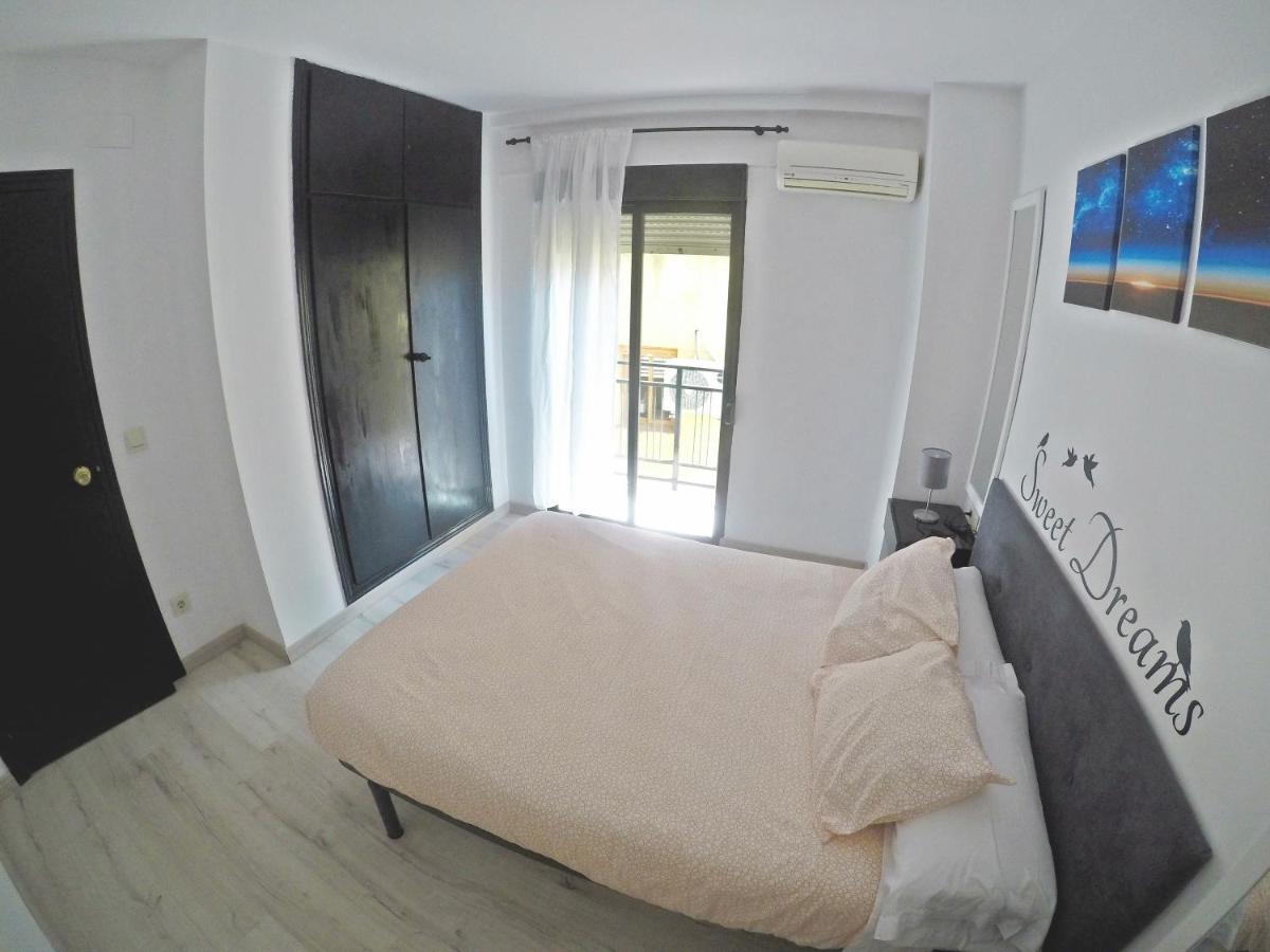 Mesonhomes Suites Center - Stay & Work Гранада Екстериор снимка