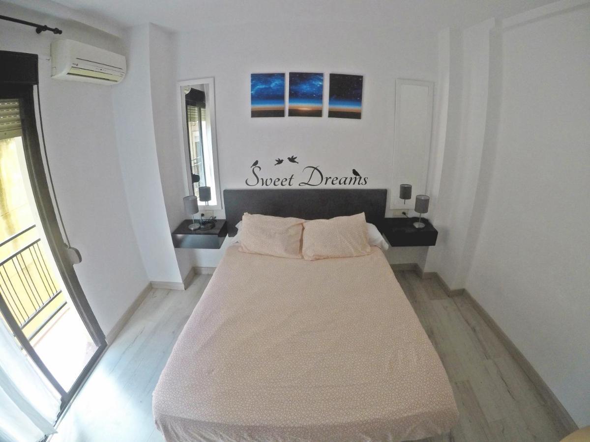 Mesonhomes Suites Center - Stay & Work Гранада Екстериор снимка