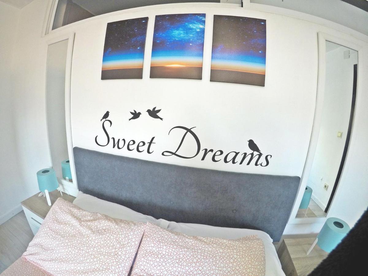 Mesonhomes Suites Center - Stay & Work Гранада Екстериор снимка