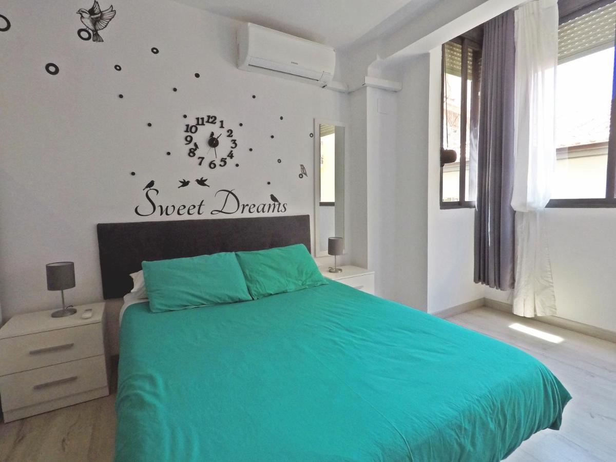 Mesonhomes Suites Center - Stay & Work Гранада Екстериор снимка