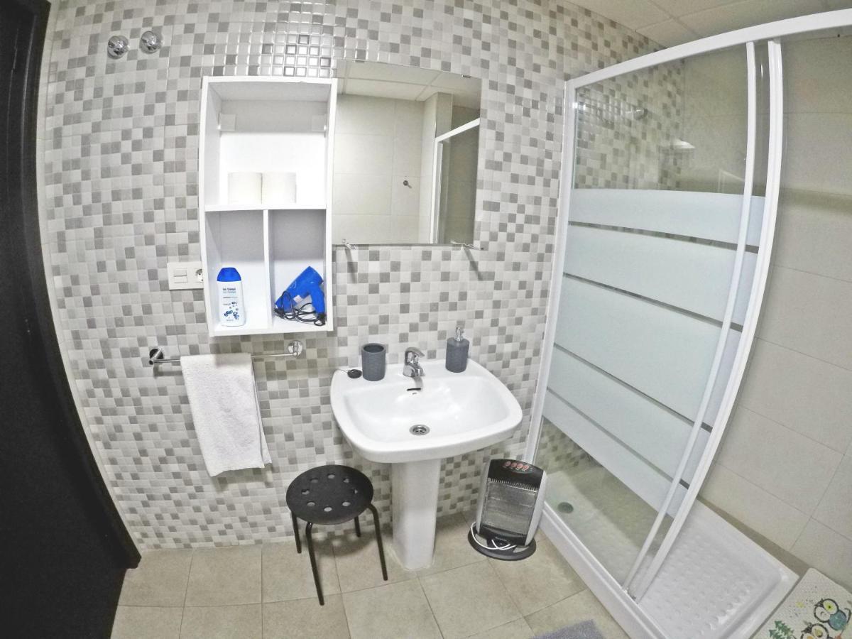Mesonhomes Suites Center - Stay & Work Гранада Екстериор снимка